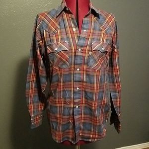 Levi plaid pearl snap button up